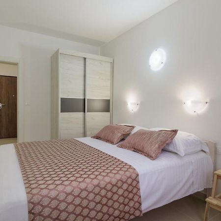 Apartment S-7 Trogir Exterior photo